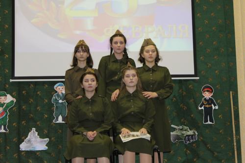 Сцены военных лет 