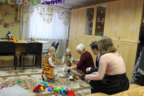Поздравление малышей
